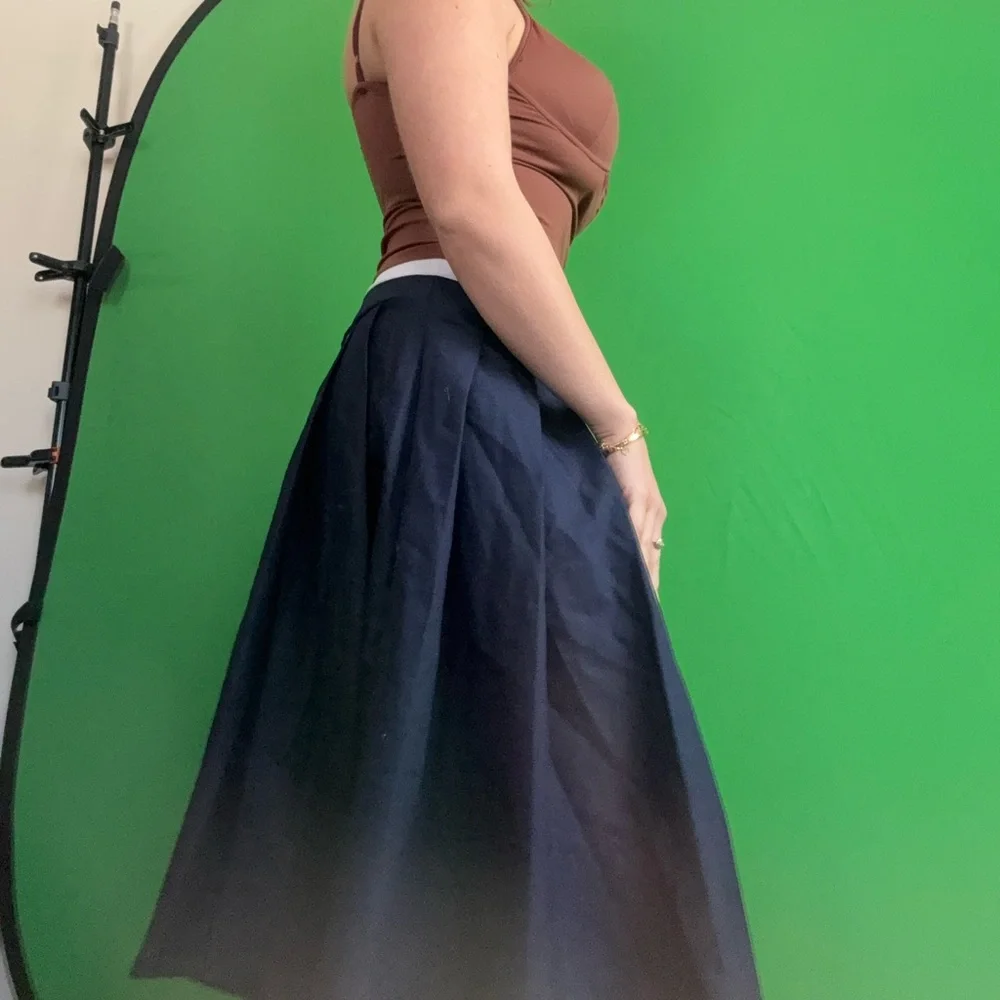 Brown Ruched Tank Top - Picture 3 of 4